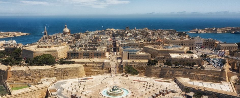what to do in valletta on sunday