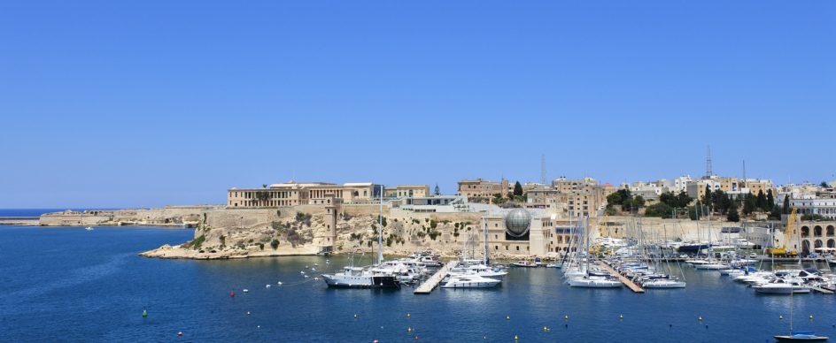 sailing around malta - marinas